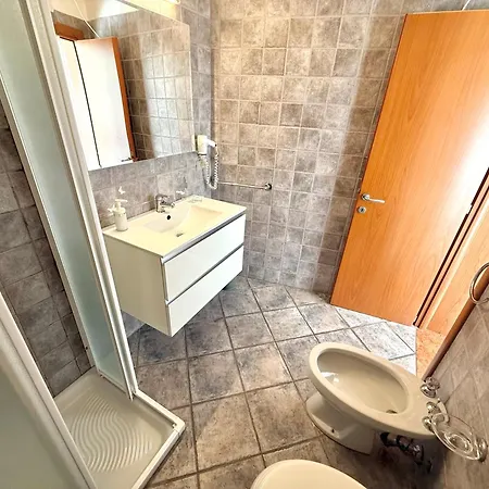Vittoria Hotel Toscolano Maderno
