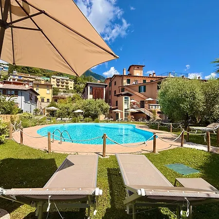 Vittoria Hotel Toscolano Maderno