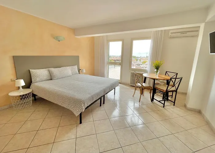 Vittoria Hotel