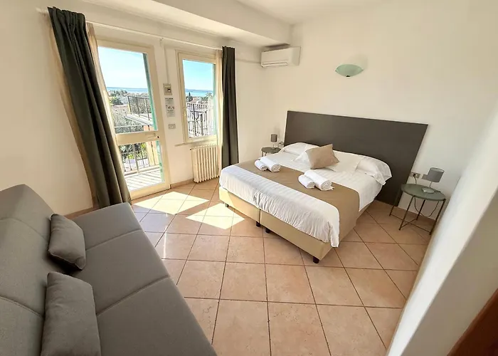 Vittoria 3* Toscolano Maderno