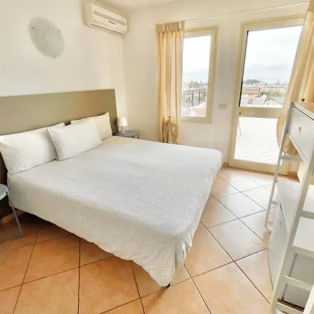 Szálloda Vittoria 3*