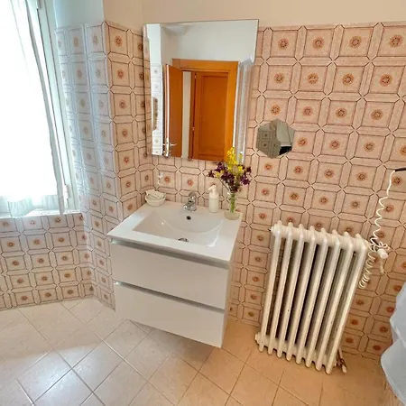 Vittoria Szálloda 3*